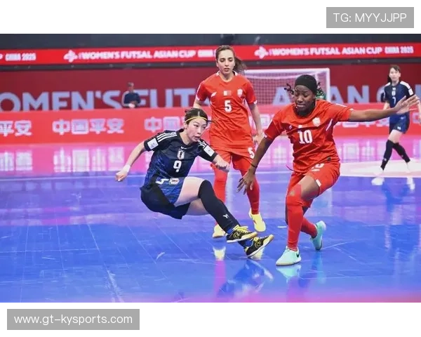 女足联赛激战正酣，竞争激烈，女足比赛现场